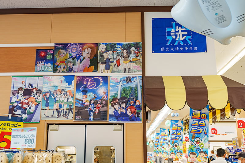 セイミヤ 大洗店　店内のガルパン展示