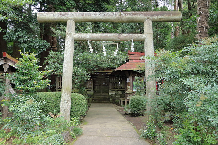 笠石神社の本殿