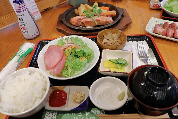 自家製ロースハム150ｇと2種のソーセージ付