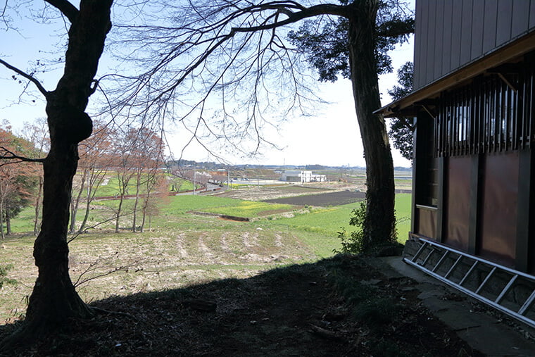 利支天神社神社の社殿付近からの眺望