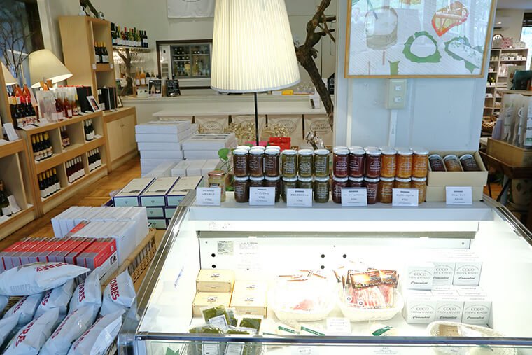 ワインショップ店内の様子