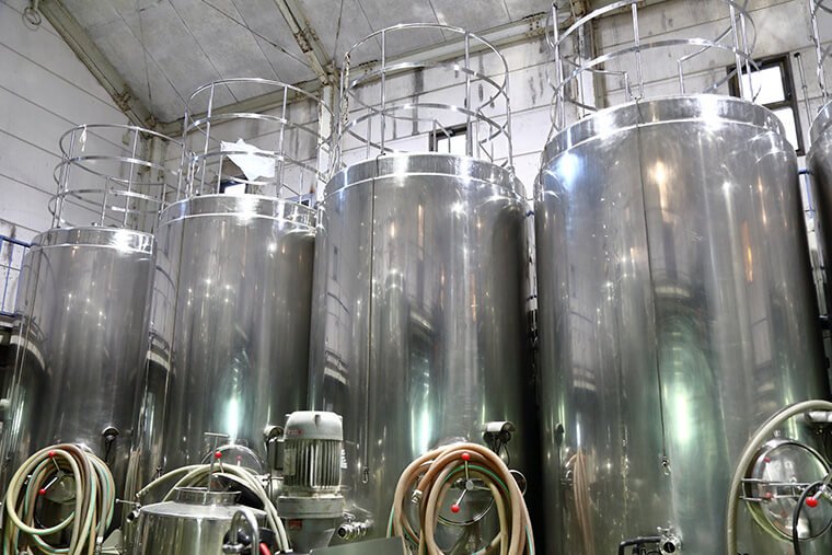 ココ・ファーム・ワイナリーの醸造タンク