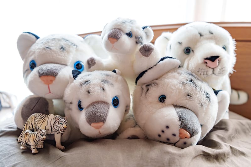 ホワイトタイガーのぬいぐるみ
