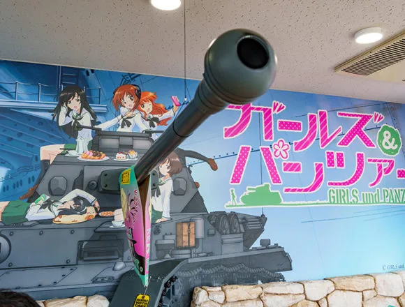 ガルパン喫茶 Panzer Vorの戦車オブジェ